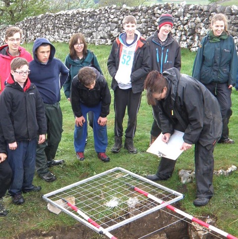 14045866_564998830353768_5553675583945974125_n